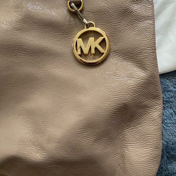 Michael kors nude patent bag - Picture 3 of 6